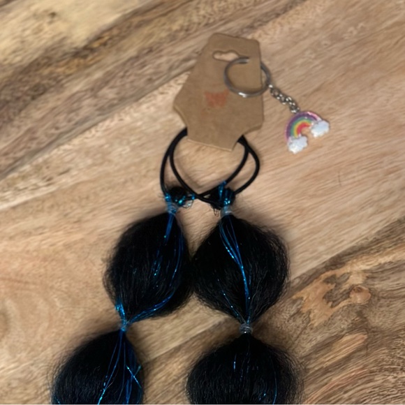 Festival braids. Set of (2) mini tie in bubble braids. Easy. Reusable rabe hair - Picture 6 of 6